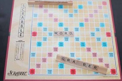 scrabblee381a7e9ab98e5be97e782b9efbc81e69c80e5bcb7e381aeword findere38384e383bce383ab